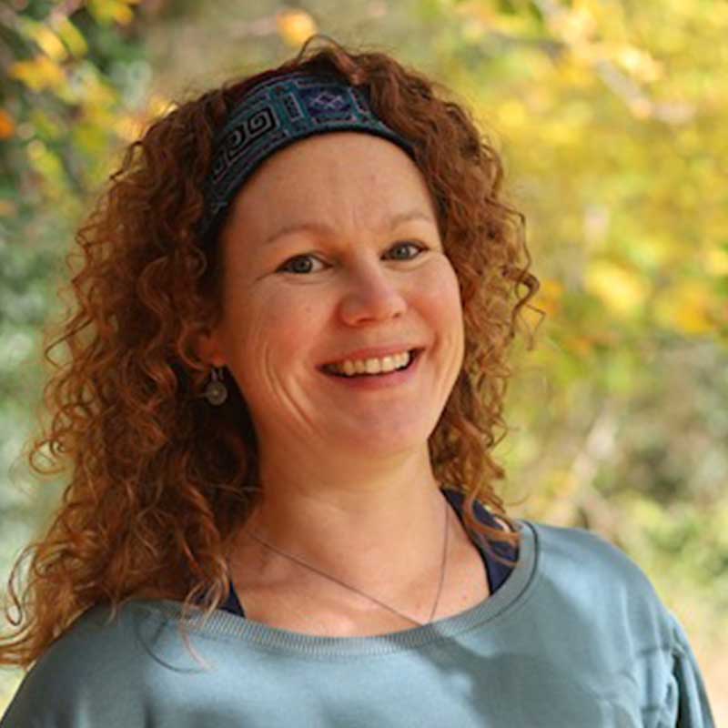 Hatha yoga - Yogahouse Arnhem - Anouk Blind - hatha-yoga.